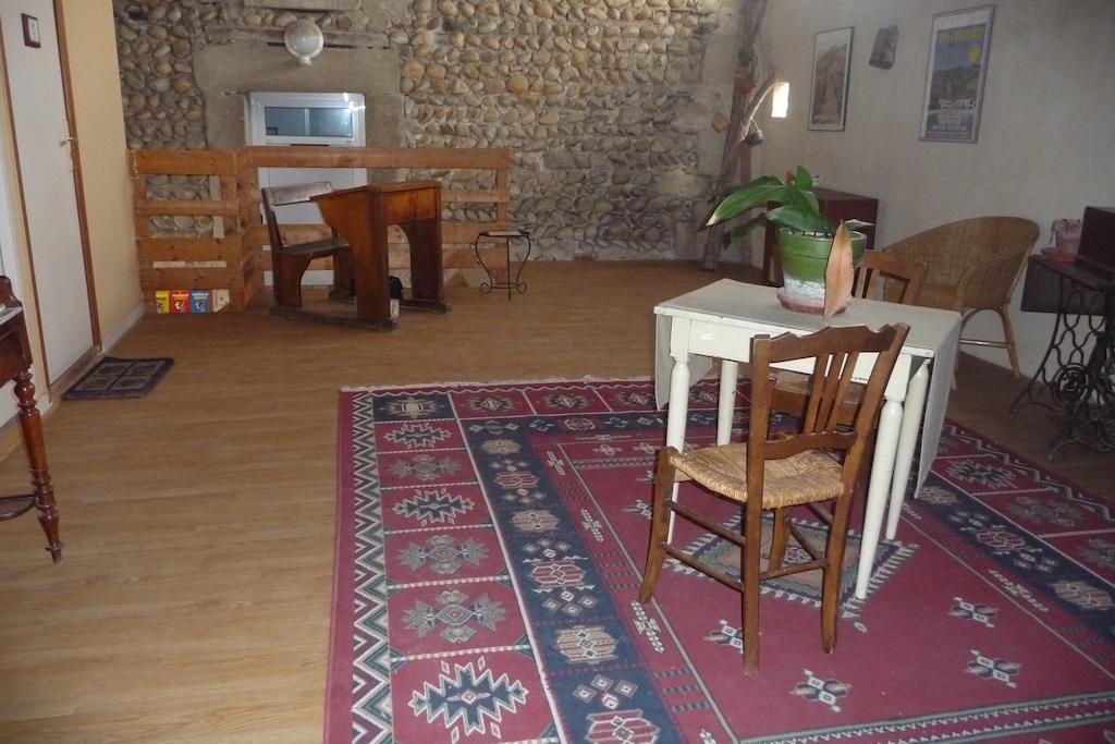La Ferme Des Denis Chambres Dhotes Chanos-Curson Exteriör bild